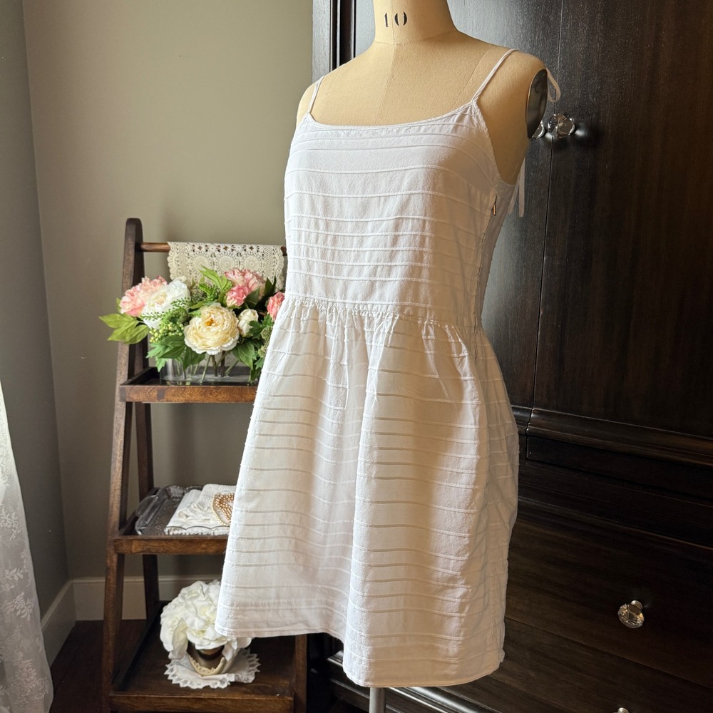 Gap Cotton Tie Strap Babydoll Mini Dress White Textured Size 4 Boho Chic